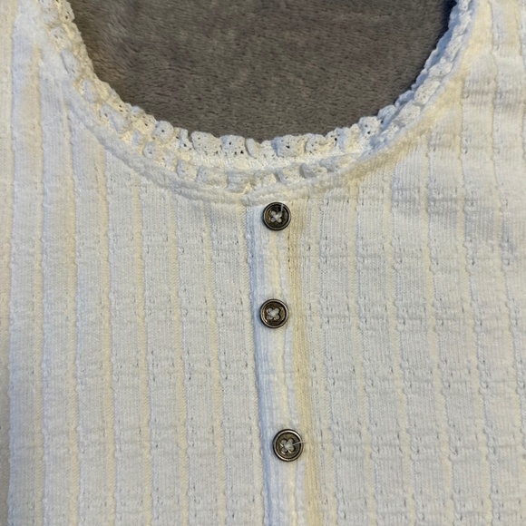 American Eagle White Ribbed Tank Medium Button Front Y2K Clean Girl Aesthetic - Picture 8 of 8